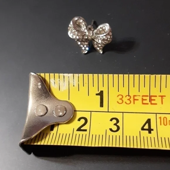 TINY LITTLE BOWS!! - Picture 6 of 9